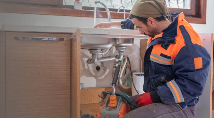 Local expert plumbing services in Tilden, TX